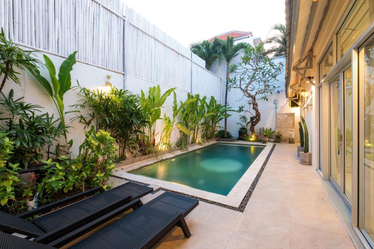 Villa Maya Seminyak Екстериор снимка