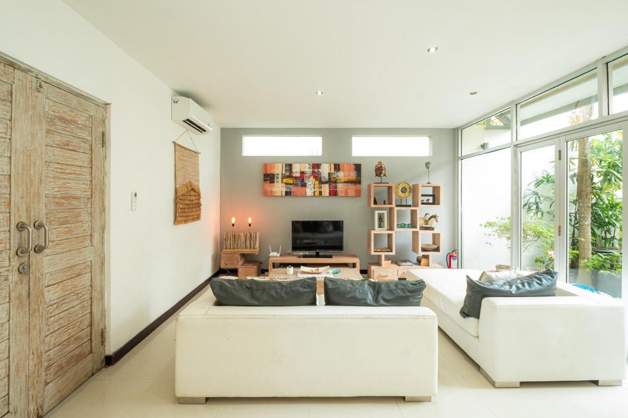Villa Maya Seminyak Екстериор снимка